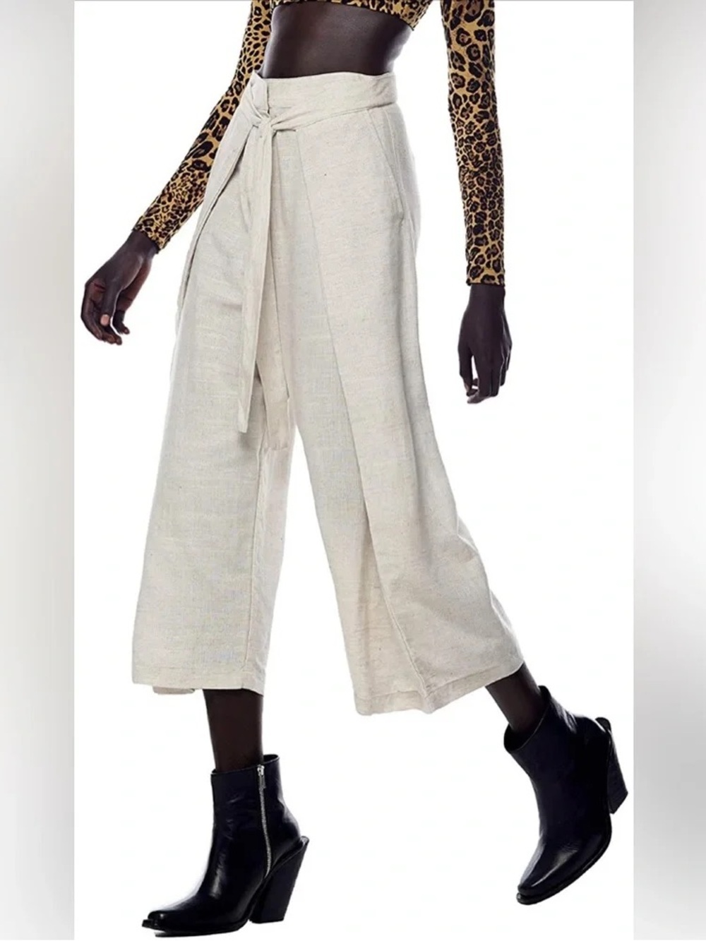 NWOT Jonny Cota Linen Wrap Pants